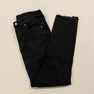Gap - Mid Rise Jeans - Black - 26